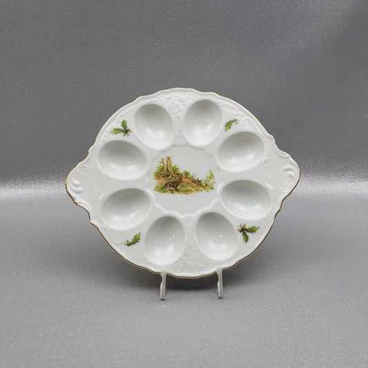 The porcelain egg serving tray, Bernadotte by Thun. Diameter 25 cm.