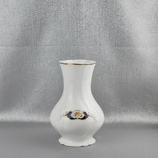 The porcelain vase, Bernadotte, 23 cm by Thun 1794 a.s.