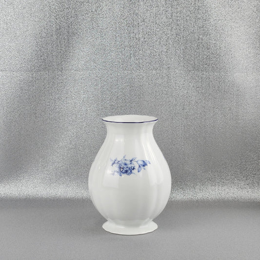 The porcelain vase, Rose 18.5 cm by Thun 1794 a.s.